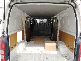 TOYOTA HIACE 2015 Image 8