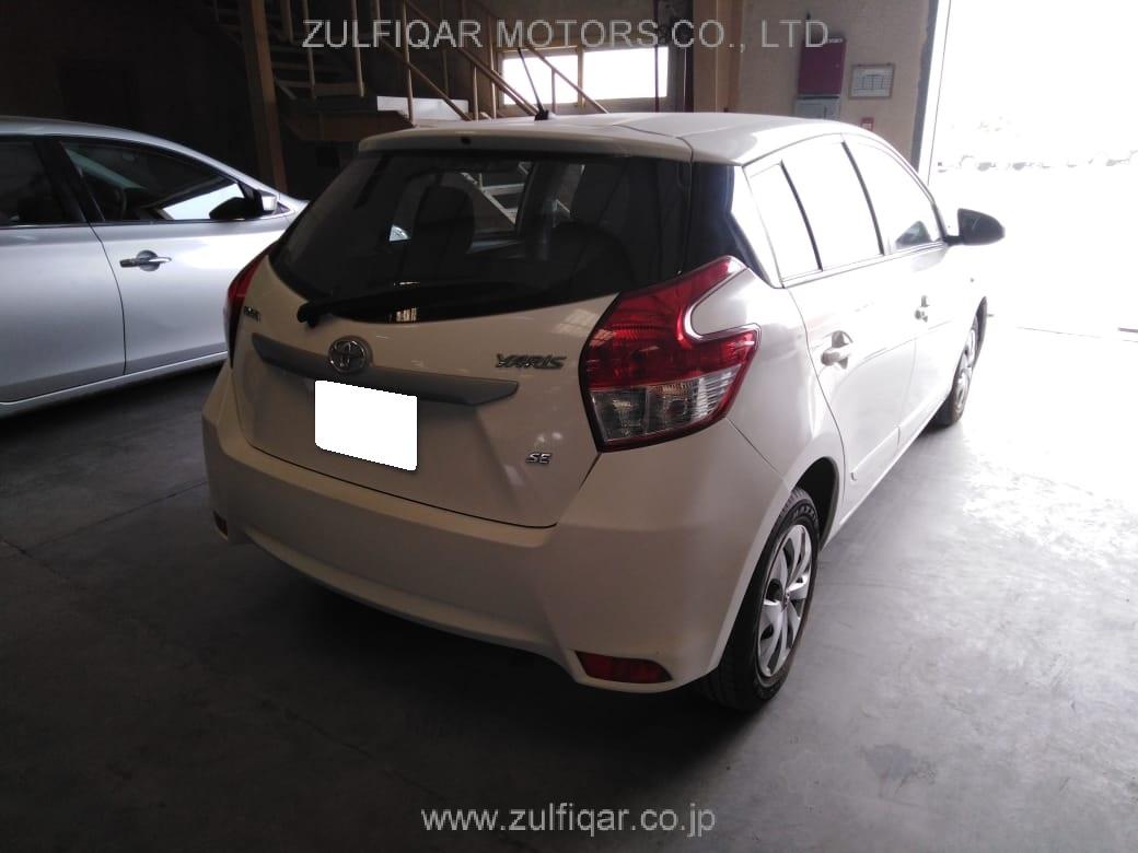 TOYOTA YARIS 2015 Image 6
