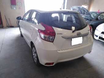 TOYOTA YARIS 2015 Image 7