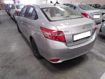 TOYOTA YARIS 2016 Image 8