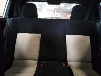 TOYOTA YARIS 2015 Image 8