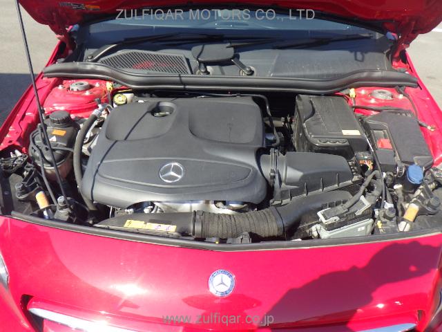 MERCEDES BENZ A CLASS 2015 Image 10