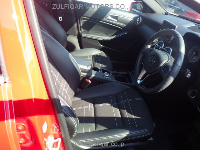 MERCEDES BENZ A CLASS 2014 Image 22