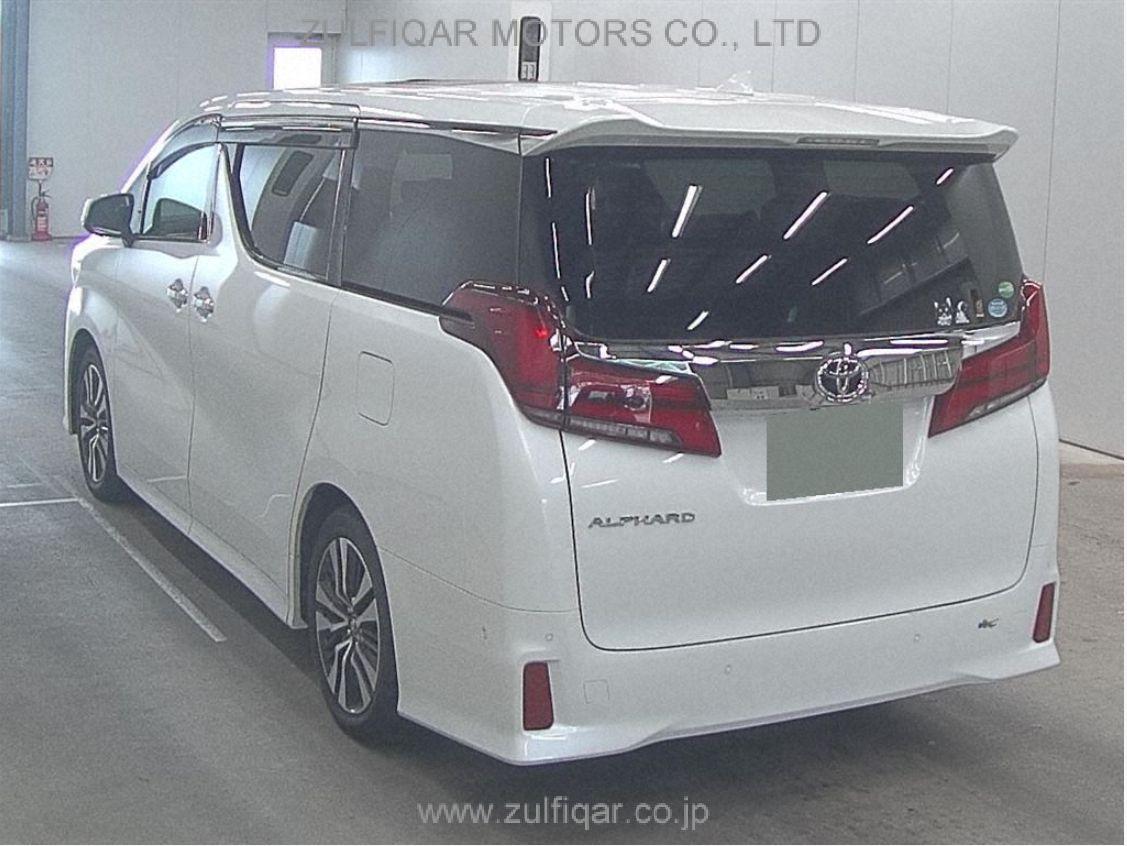 TOYOTA ALPHARD 2018 Image 2