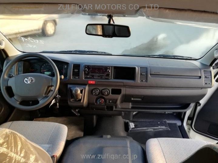 TOYOTA HIACE WAGON 2018 Image 2