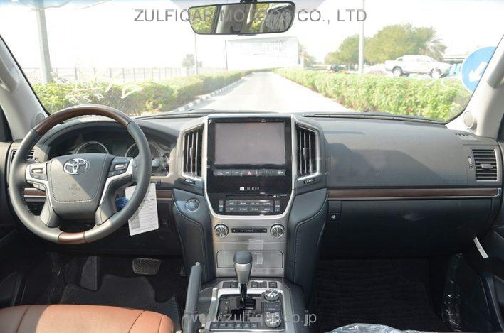 TOYOTA LAND CRUISER 2016 Image 2