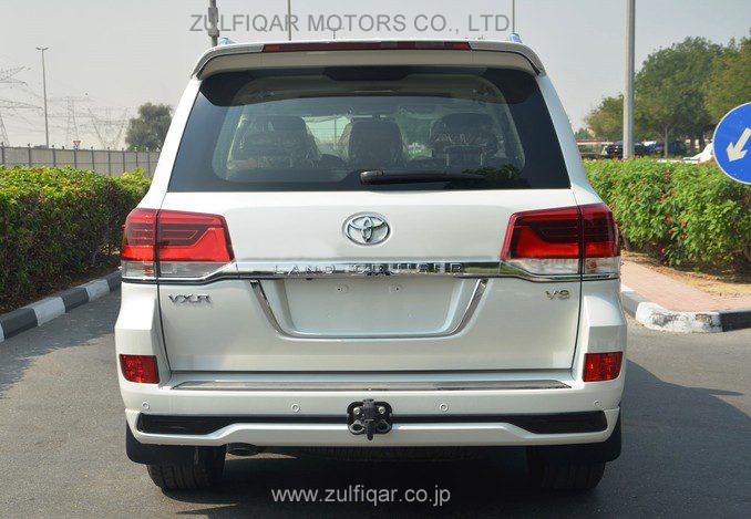 TOYOTA LAND CRUISER 2016 Image 3