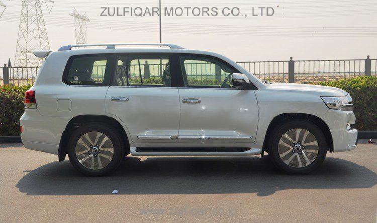 TOYOTA LAND CRUISER 2016 Image 6