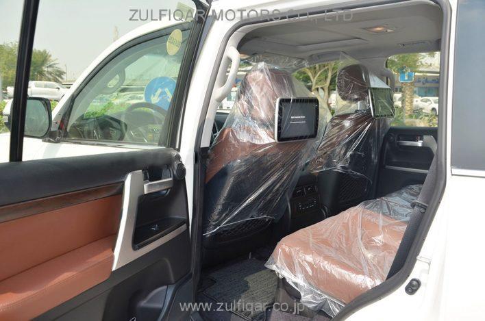 TOYOTA LAND CRUISER 2016 Image 7