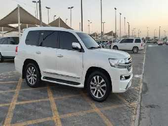 TOYOTA LAND CRUISER 2017 Image 4