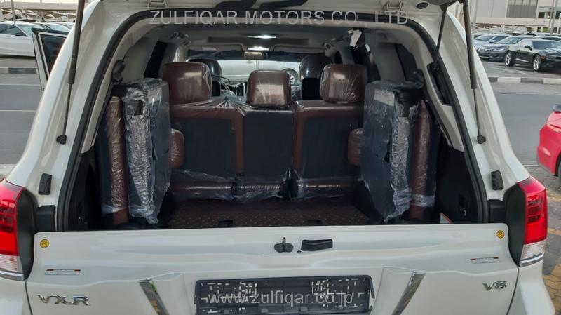TOYOTA LAND CRUISER 2017 Image 6