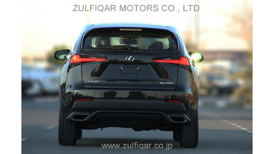 LEXUS NX 300 2018 Image 3