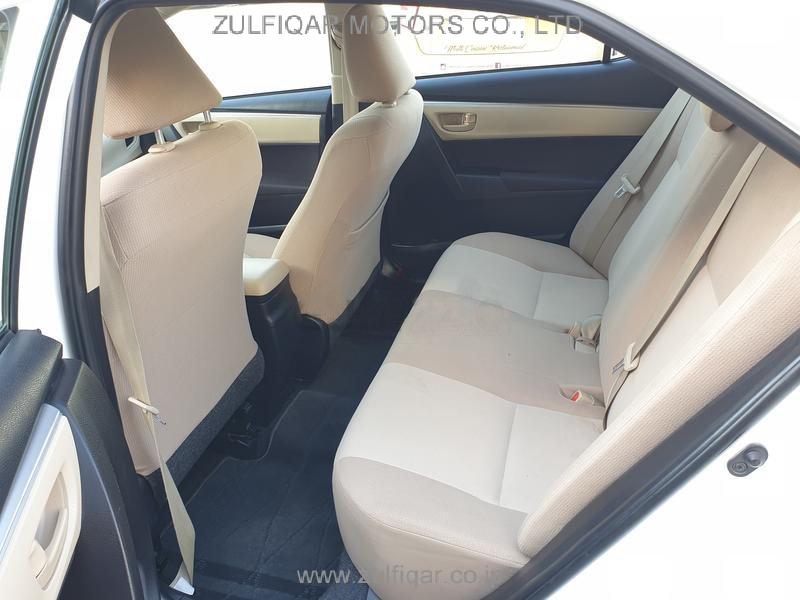 TOYOTA COROLLA 2016 Image 9