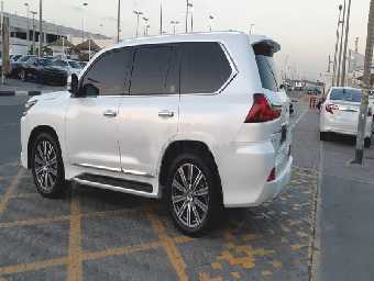 LEXUS LX 570 2017 Image 4