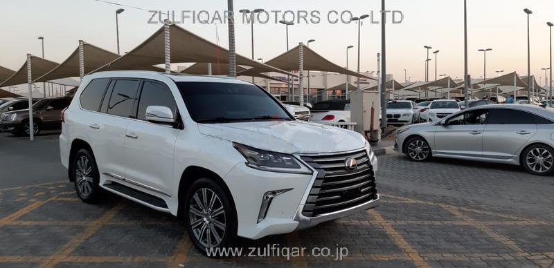 LEXUS LX 570 2017 Image 6