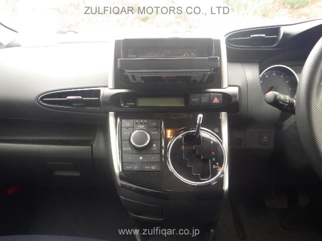 TOYOTA WISH 2016 Image 11