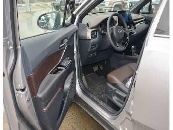 TOYOTA C-HR 2019 Image 8