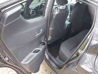 TOYOTA C-HR 2019 Image 11