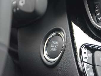 TOYOTA C-HR 2019 Image 8