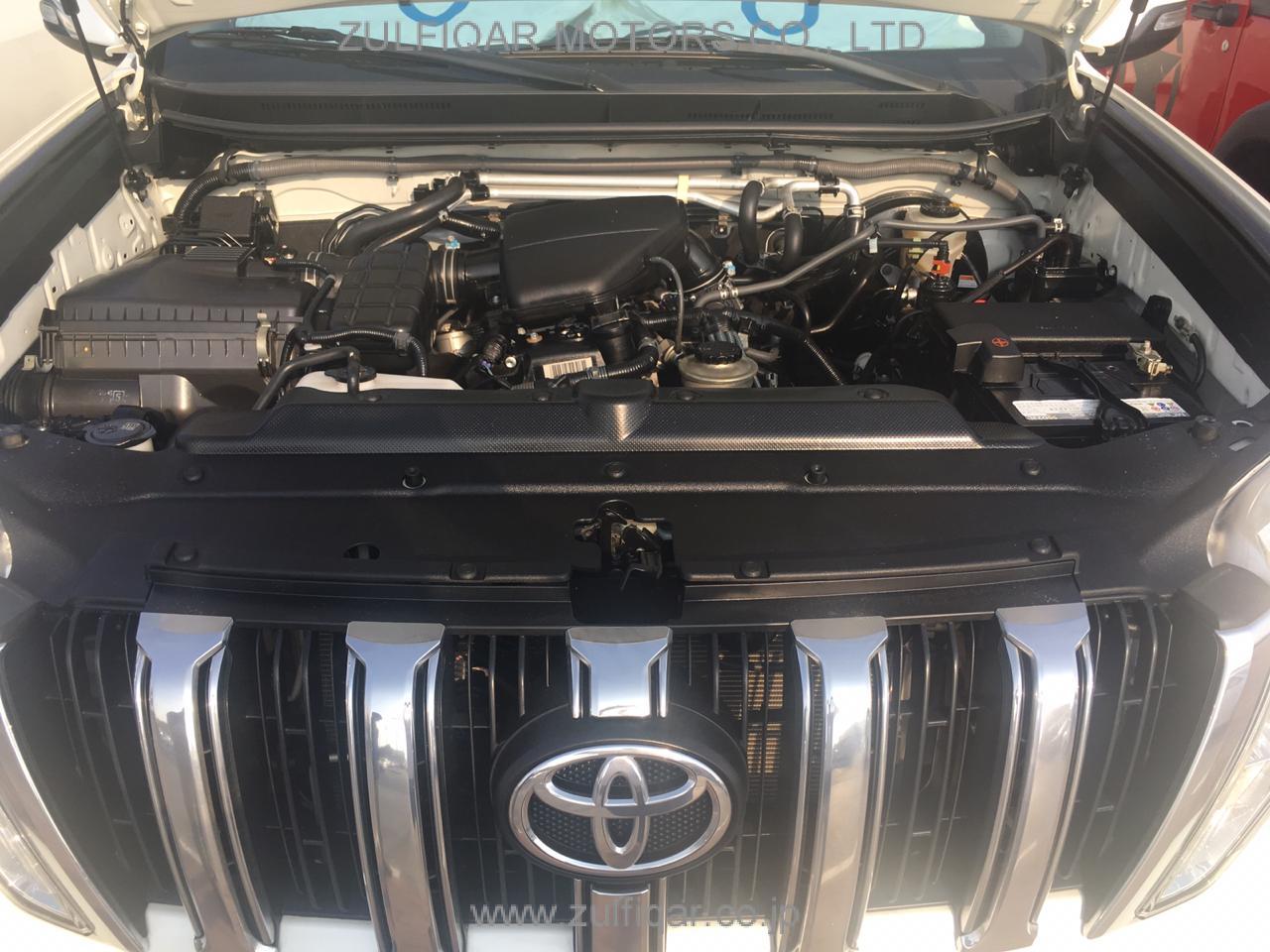 TOYOTA PRADO 2017 Image 11