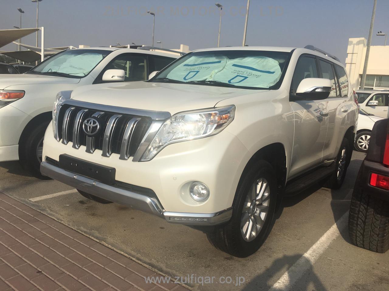 TOYOTA PRADO 2017 Image 7