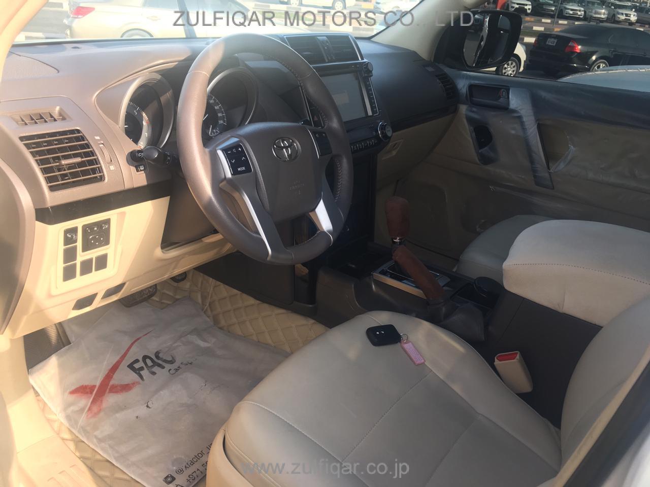 TOYOTA PRADO 2015 Image 10