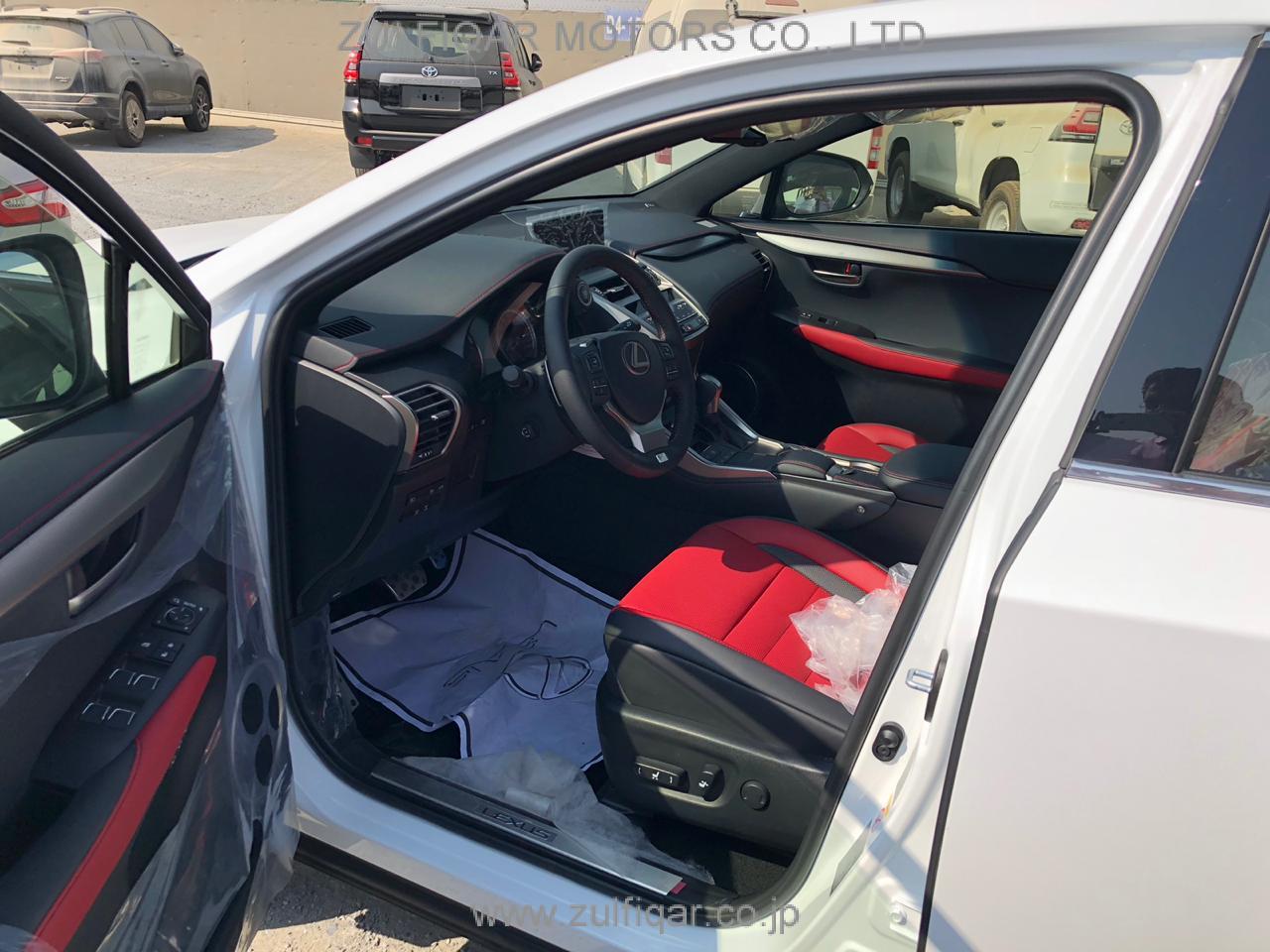 LEXUS NX 2017 Image 11