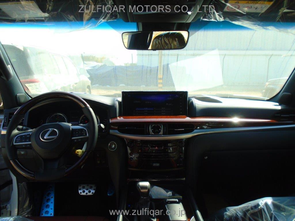 LEXUS LX 570 2019 Image 4