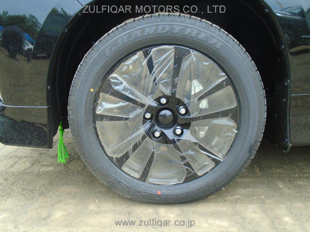 LEXUS LX 570 2019 Image 12