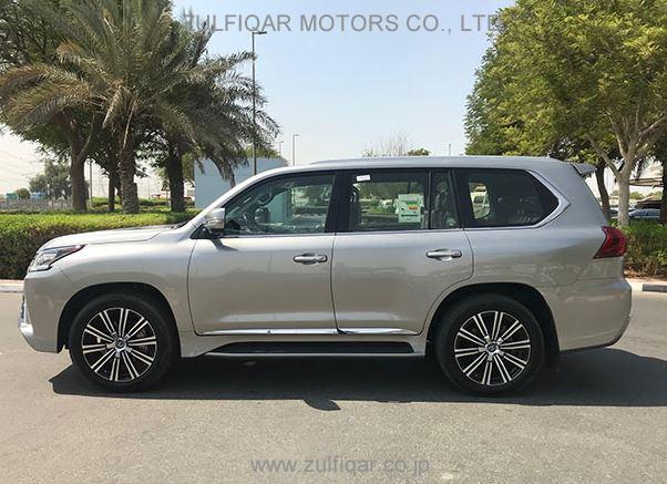 LEXUS LX 570 2018 Image 4