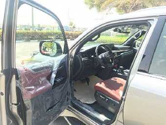 LEXUS LX 570 2018 Image 5