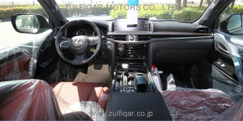 LEXUS LX 570 2019 Image 9