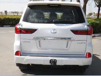 LEXUS LX 570 2019 Image 2