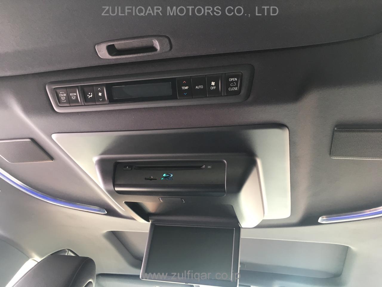 TOYOTA ALPHARD 2019 Image 12