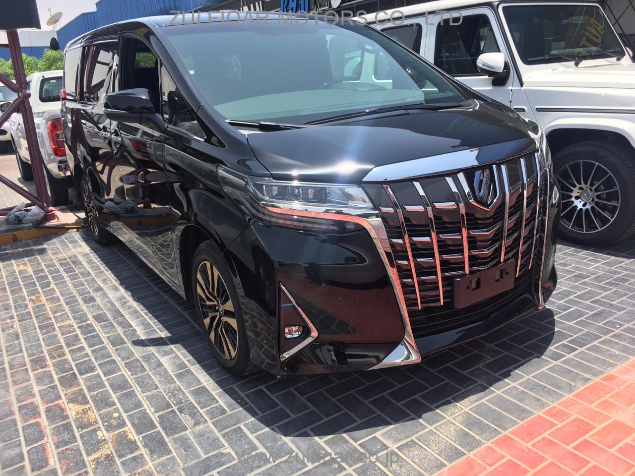 TOYOTA ALPHARD 2019 Image 4
