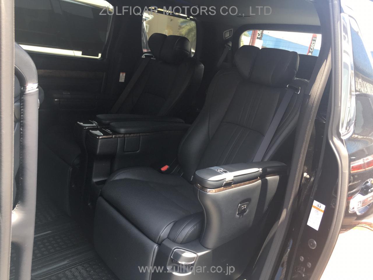 TOYOTA ALPHARD 2019 Image 11