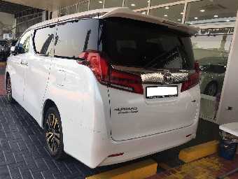 TOYOTA ALPHARD 2019 Image 4