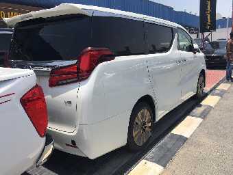 TOYOTA ALPHARD 2019 Image 5