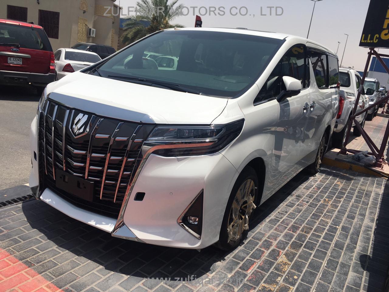 TOYOTA ALPHARD 2019 Image 6
