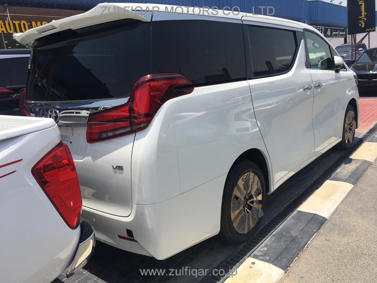 TOYOTA ALPHARD 2019 Image 10