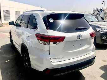 TOYOTA HIGHLANDER 2018 Image 4