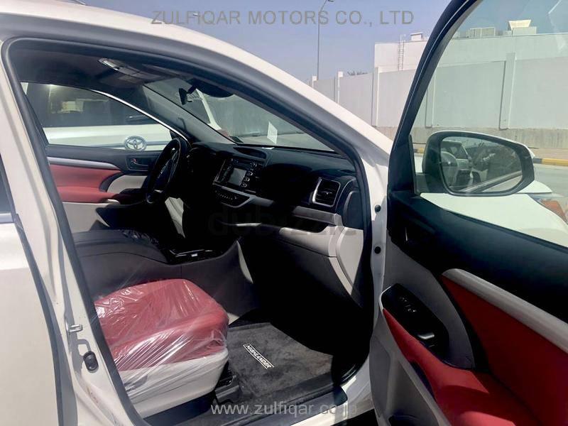 TOYOTA HIGHLANDER 2018 Image 7