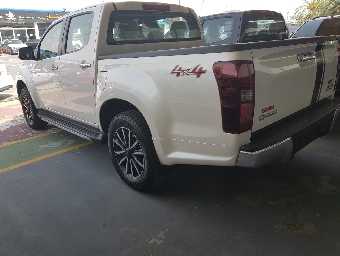 ISUZU D-MAX 2019 Image 7