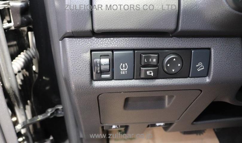 ISUZU D-MAX 2019 Image 6