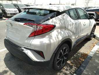 TOYOTA C-HR 2018 Image 4