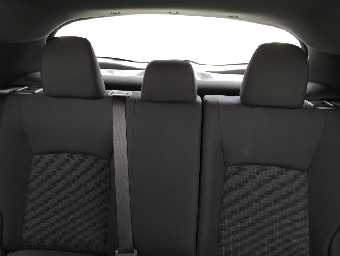 TOYOTA C-HR 2018 Image 8