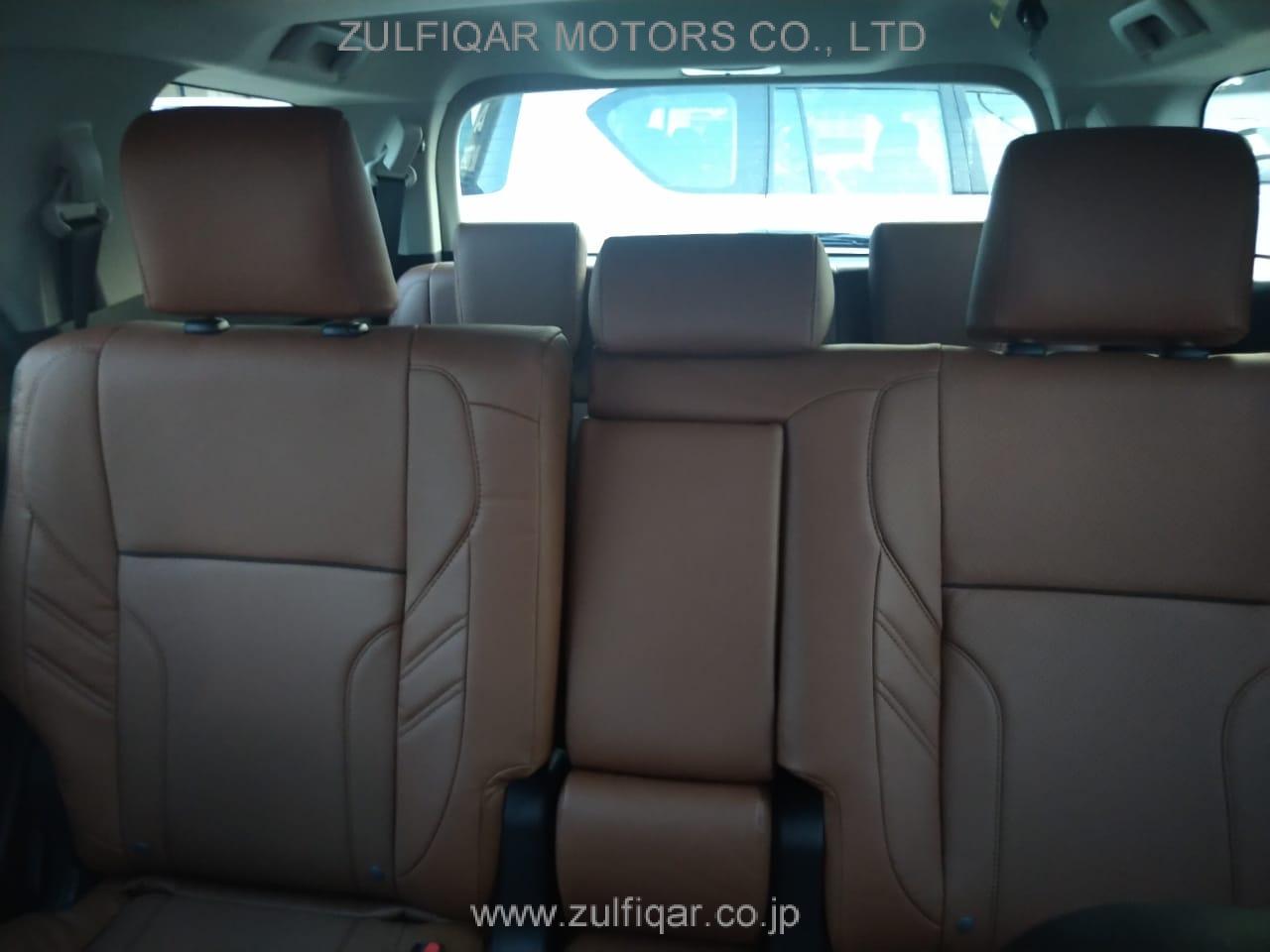 TOYOTA FORTUNER 2018 Image 8