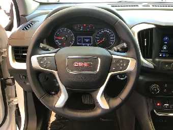 GMC TERRAIN 2018 Image 2