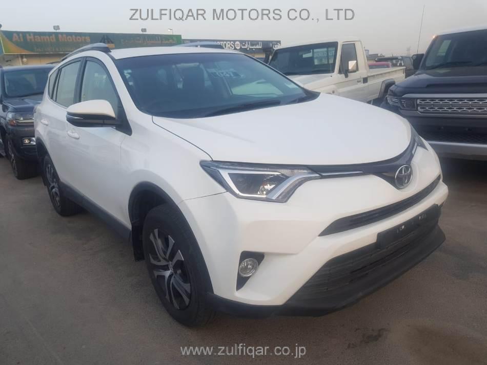 TOYOTA RAV-4 2016 Image 5