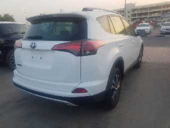 TOYOTA RAV-4 2016 Image 6